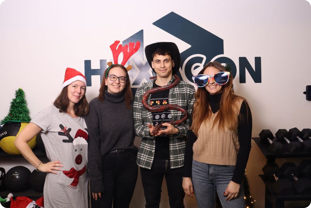 Vianočný večierok v Hexagone – fotka 1